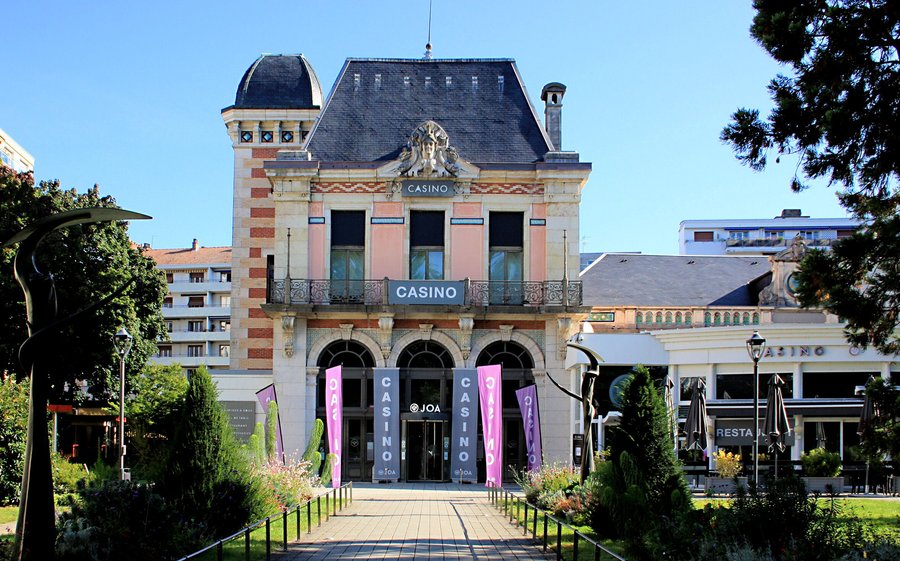 découvrez les horaires d'ouverture du casino de besançon et profitez des meilleurs bons plans pour une expérience de jeu inoubliable.