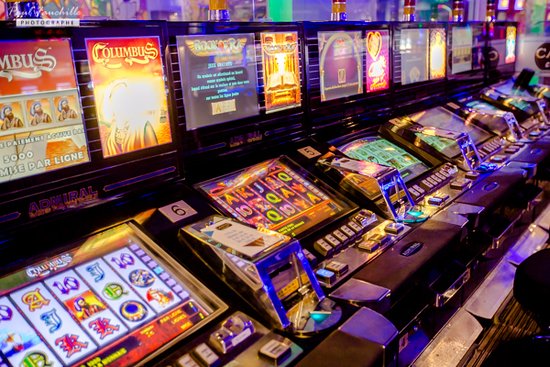 découvrez le casino de collioure : jeux passionnants, ambiance conviviale et vue imprenable sur la méditerranée. profitez d'offres exclusives et de soirées inoubliables dans un cadre exceptionnel au cœur de collioure.