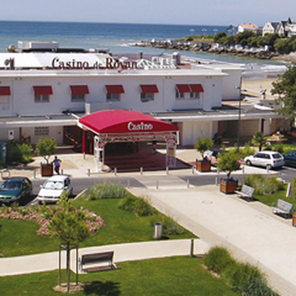 découvrez notre guide complet du casino à cognac : conseils, jeux, astuces et bonnes adresses pour profiter pleinement de votre expérience de jeu.