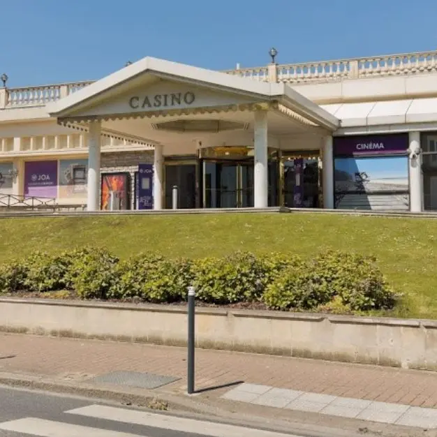 découvrez notre guide complet avant de jouer au casino du tréport : conseils, astuces et informations essentielles pour maximiser votre expérience et vos chances de gain.