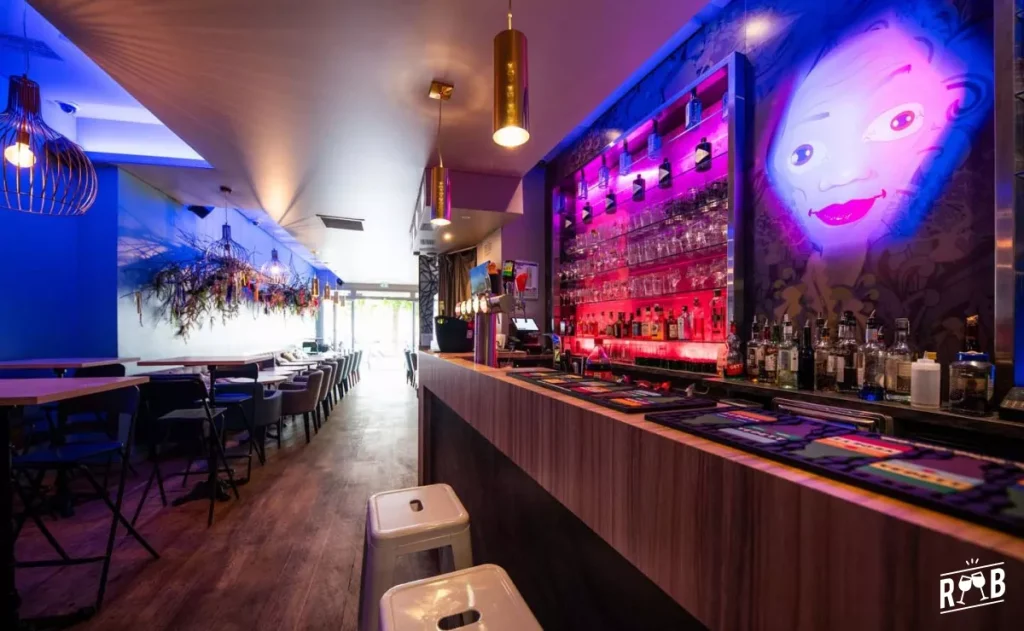 découvrez les meilleurs bars à jeux à lille pour des soirées conviviales entre amis. profitez d'une large sélection de jeux, d'ambiance chaleureuse et de bonnes boissons.