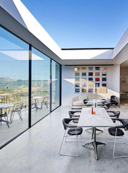 découvrez les plus beaux palaces de france, alliant luxe, patrimoine et service d'exception pour un séjour inoubliable.